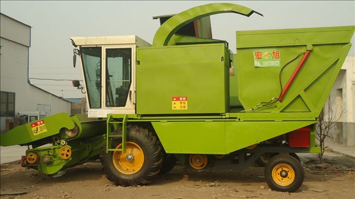 玉米青貯機 玉米青貯機